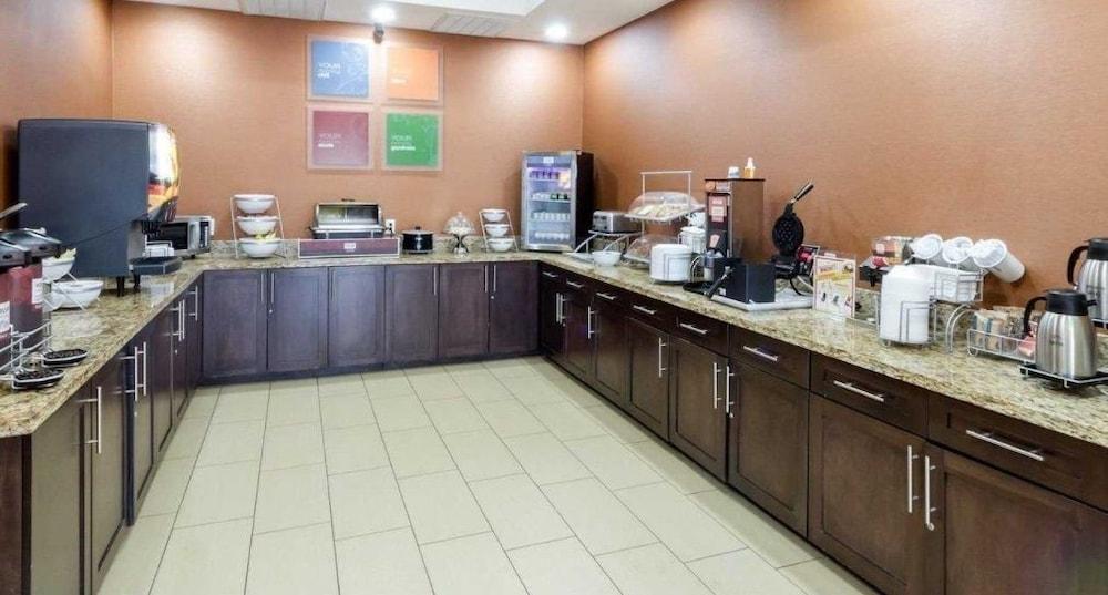 Comfort Suites Cotulla Near I-35 Екстериор снимка
