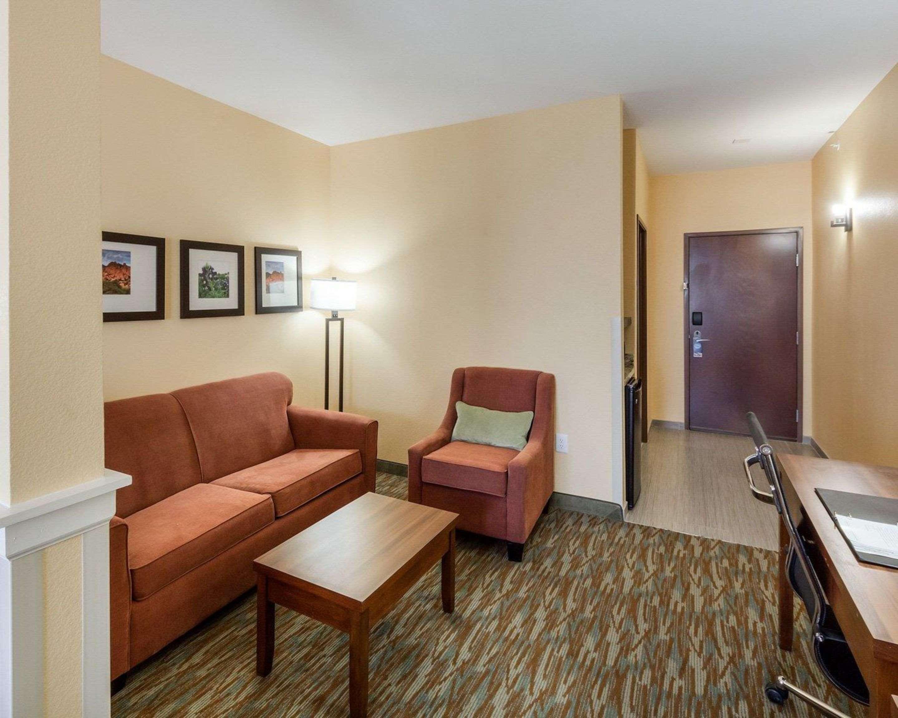 Comfort Suites Cotulla Near I-35 Екстериор снимка