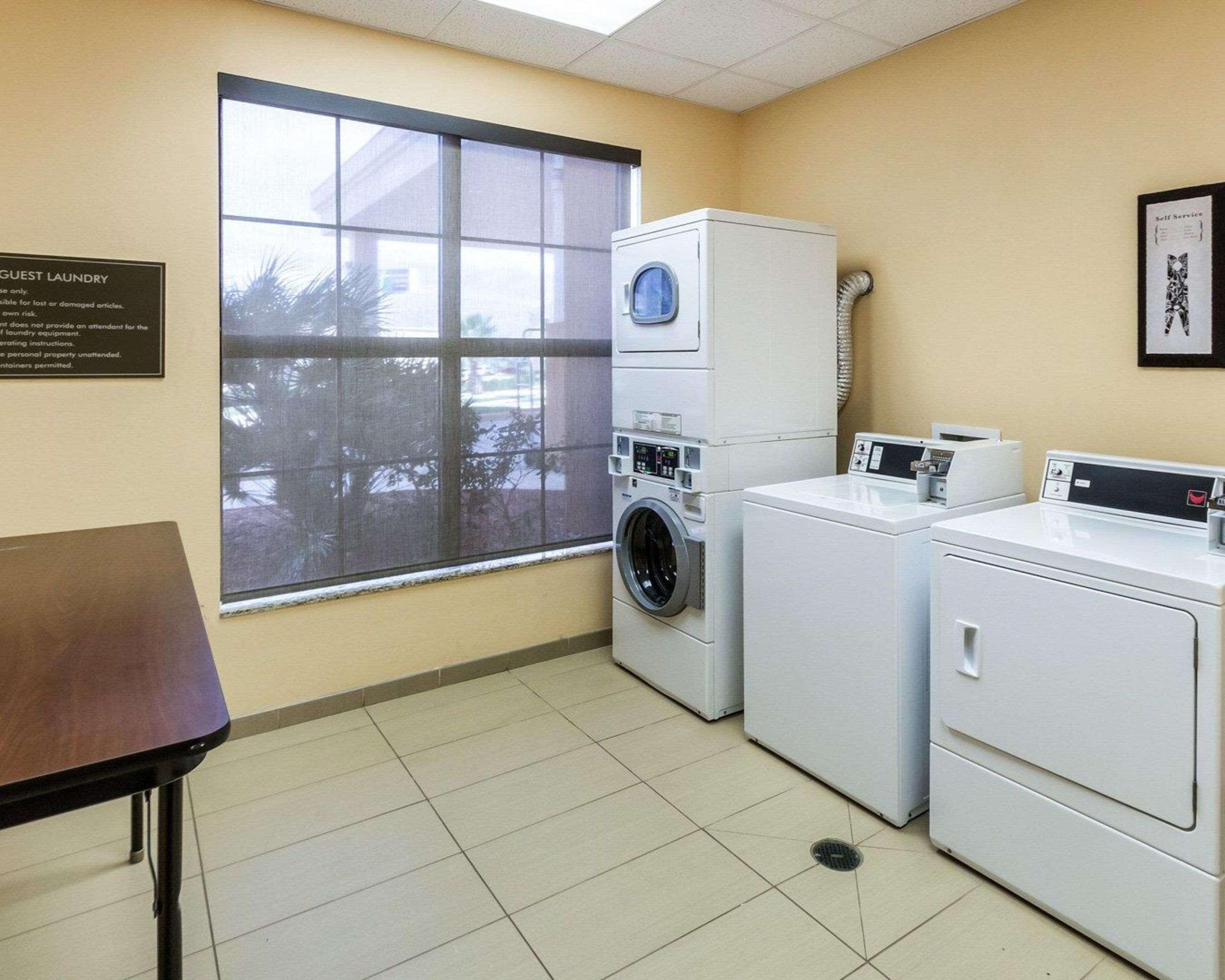 Comfort Suites Cotulla Near I-35 Екстериор снимка