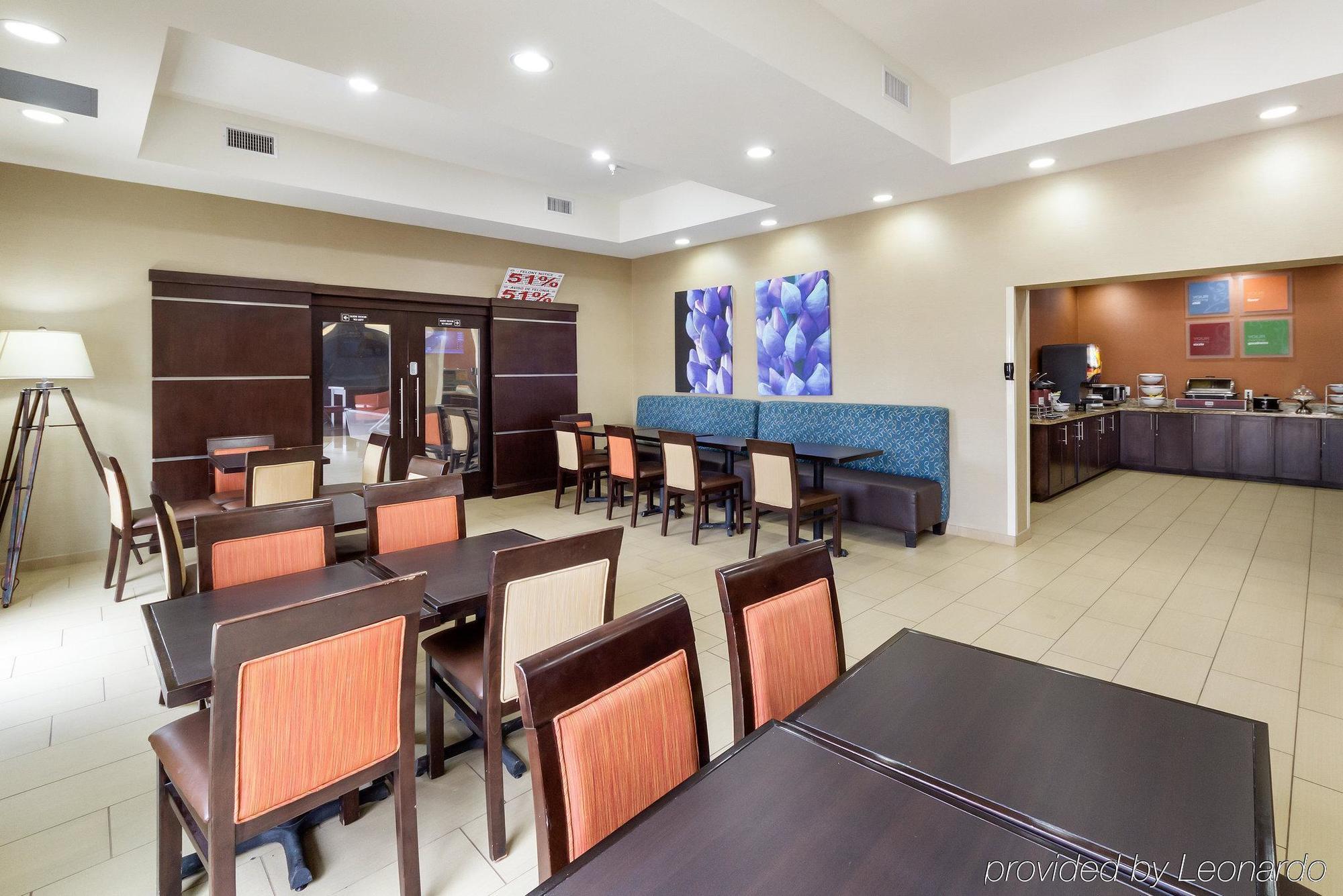 Comfort Suites Cotulla Near I-35 Екстериор снимка