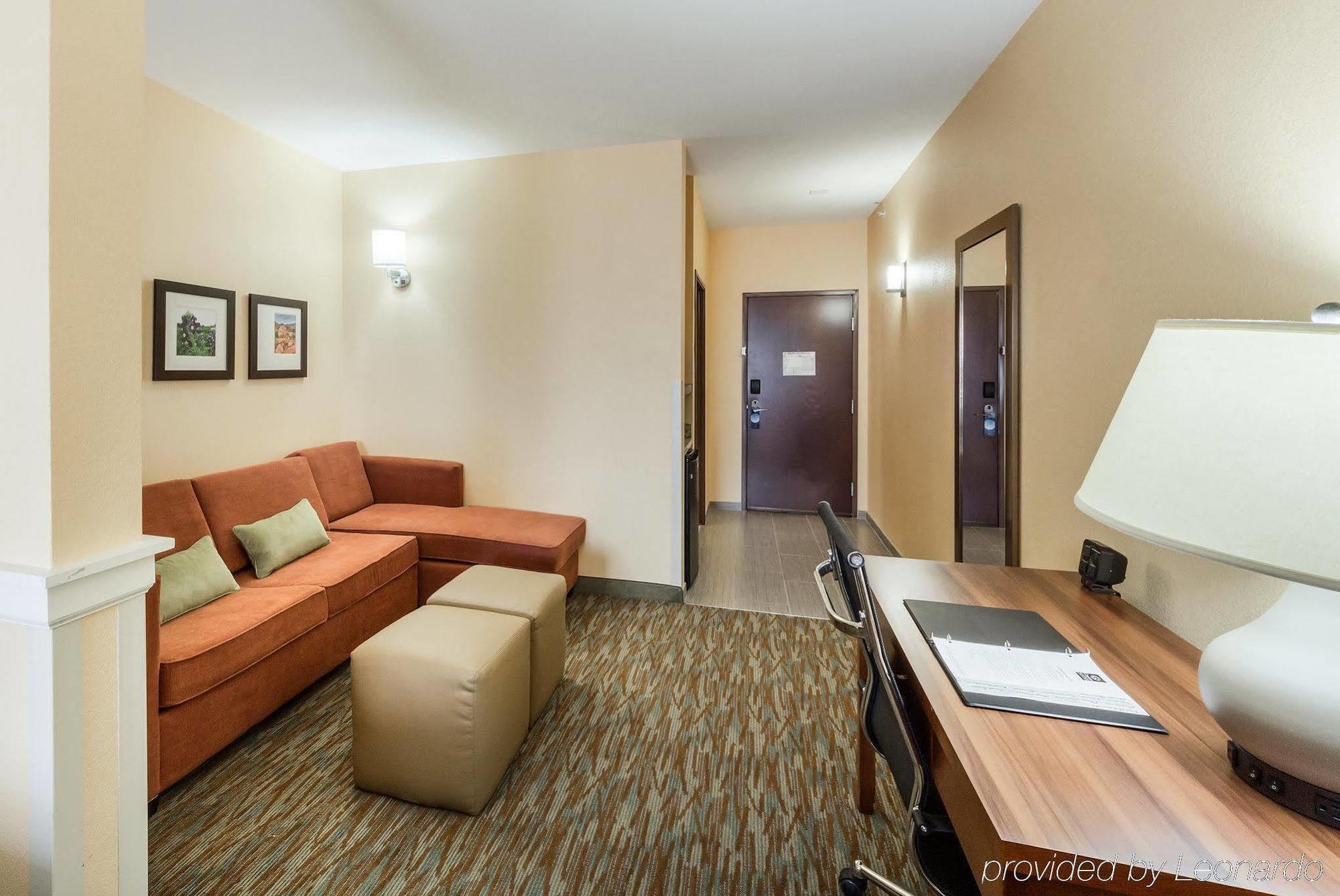 Comfort Suites Cotulla Near I-35 Екстериор снимка