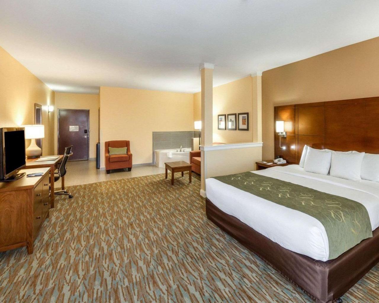 Comfort Suites Cotulla Near I-35 Екстериор снимка